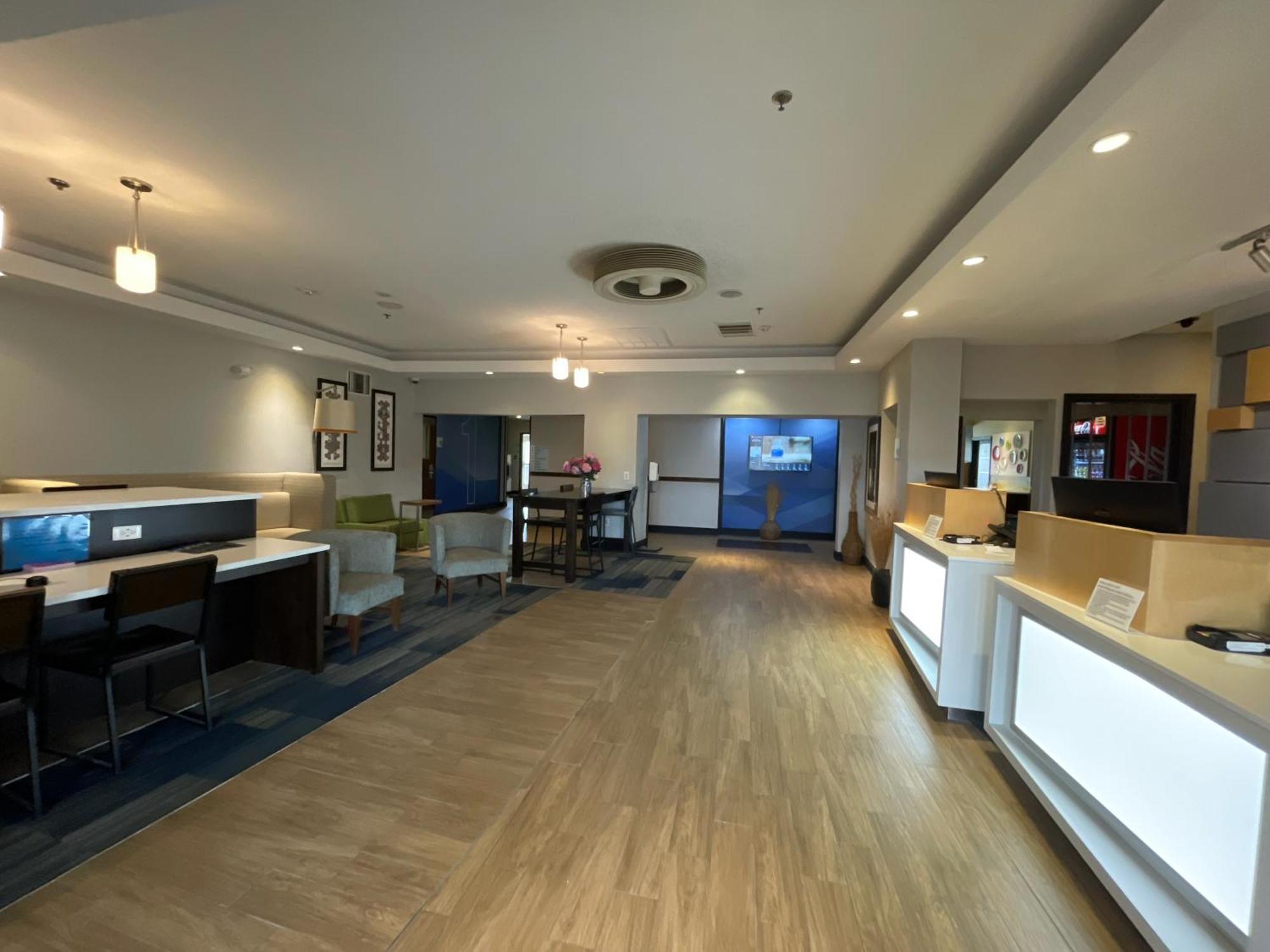 Route 66 Inn & Suites Маямі Екстер'єр фото